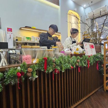 Ghe Coffee And Homestay นิญบิ่ญ ภายนอก รูปภาพ